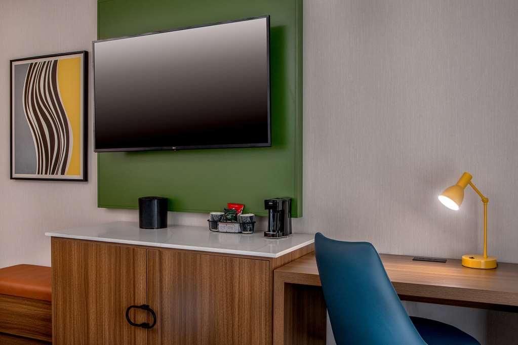 ホテル Sonesta Select Boston Foxborough Mansfield 部屋 写真